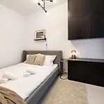 1014 B3 *