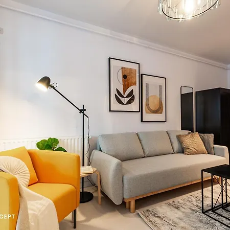 Apartment 1014 B3 *