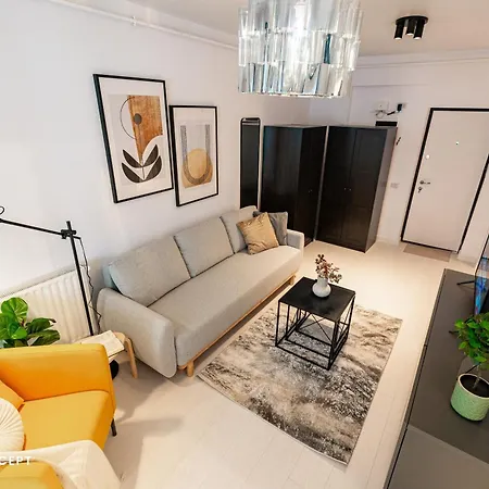 1014 B3 Apartment *