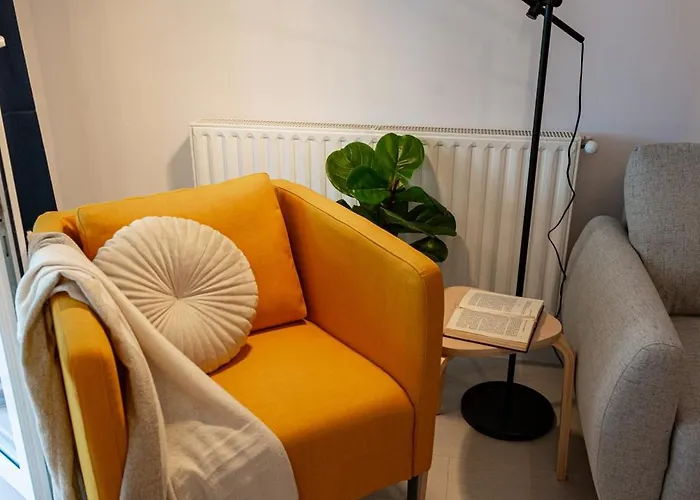 1014 B3 Apartment *