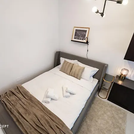 1014 B3 * ブカレスト